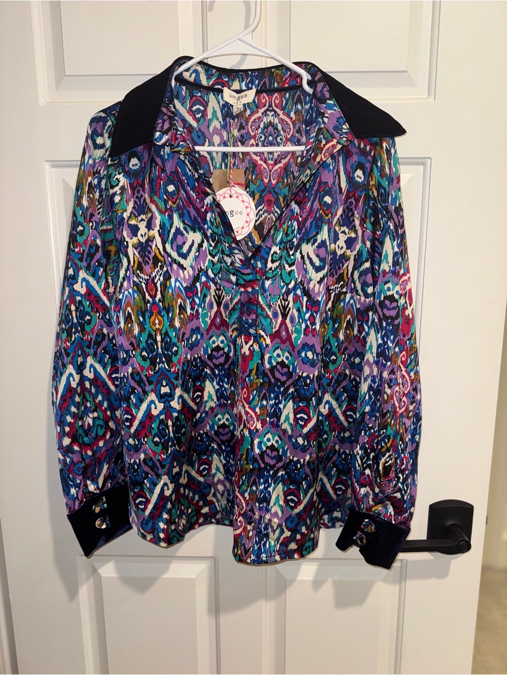 Umgee Multicolor Ikat Print Blouse with Black Collar